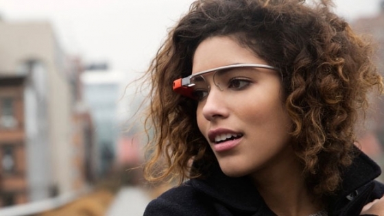 Google Glass   iPhone      